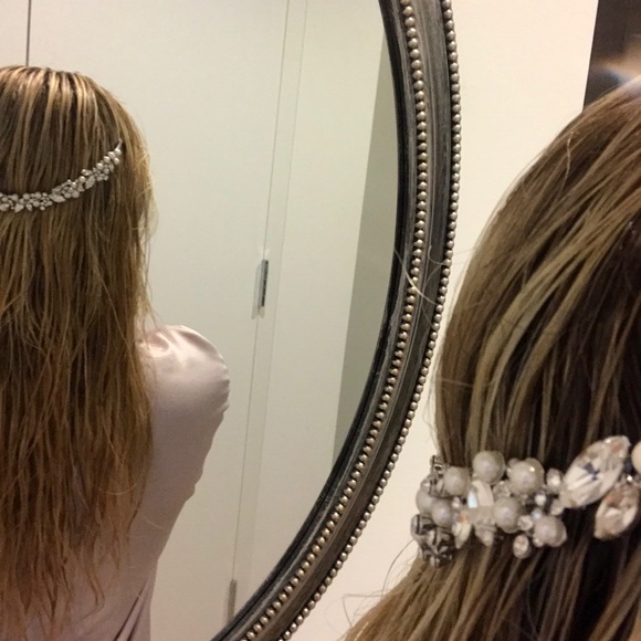 Bridal headband/tiara - Picture 3 of 4